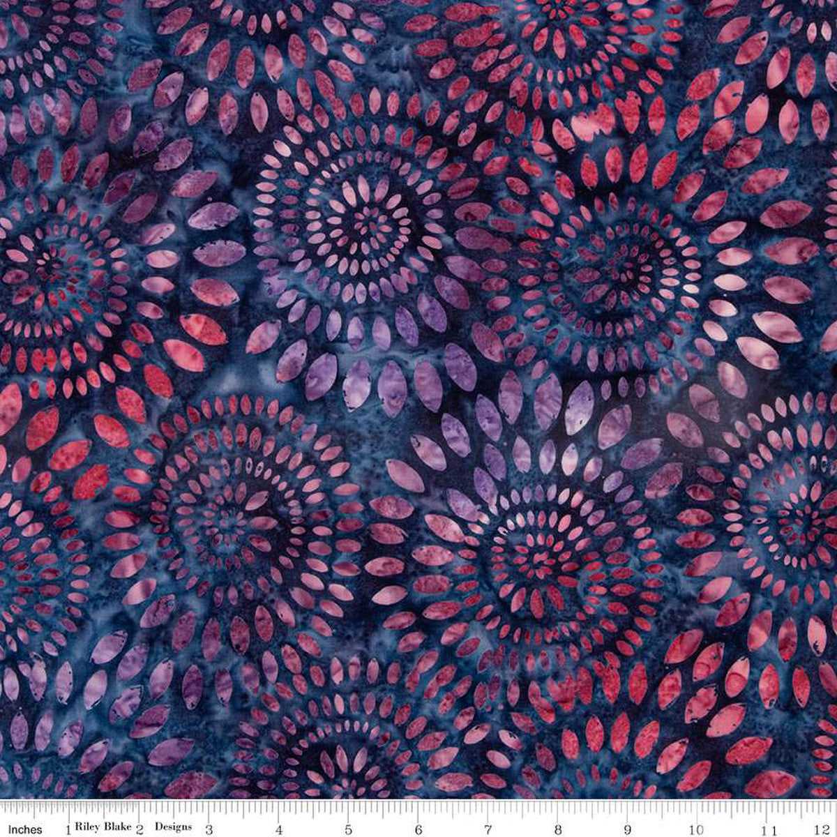 Batiks Tjaps Dahlias Denim Bijou 1/2 yard